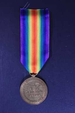 Victory Medal (1914-18) - 18-929 PTE. J. RITSON. DURH.L.