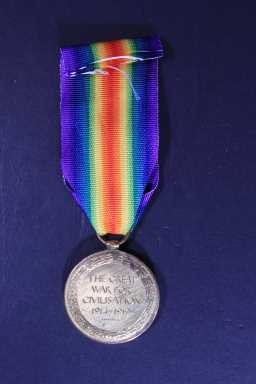 Victory Medal (1914-18) - 27216 PTE. T.W. SWALES. DURH.L