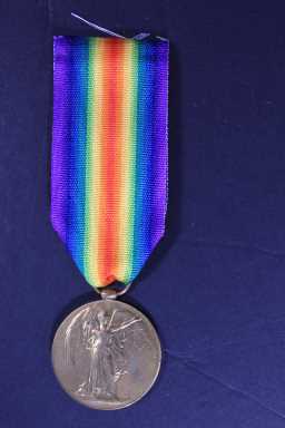 Victory Medal (1914-18) - 15874 PTE. G. SLASOR. DURH.L.I