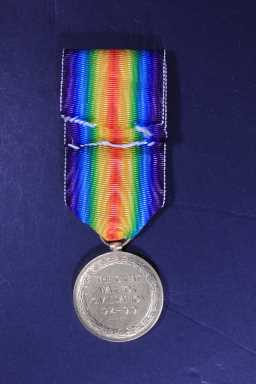 Victory Medal (1914-18) - 24554 PTE. O. REDSHAW. DURH.L.