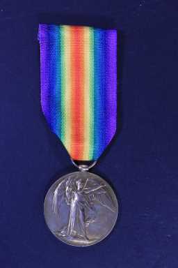 Victory Medal (1914-18) - 15955 W.O.CL.2. T. SPEDDING. D