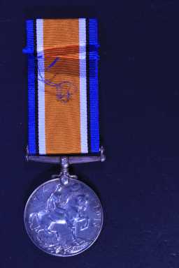 British War Medal (1914-20) - 2543 SJT. L.A. BITTLESTONE. DU