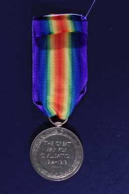 Victory Medal (1914-18) - 22536 PTE. A. TURNER. D. L.I