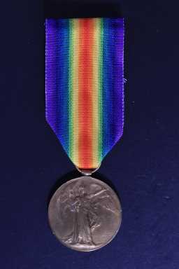 Victory Medal (1914-18) - 11984 SJT. J. EDWARDS. DURH.L.