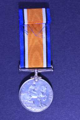British War Medal (1914-20) - 24817 PTE. R.W. HUNT. DURH.L.I