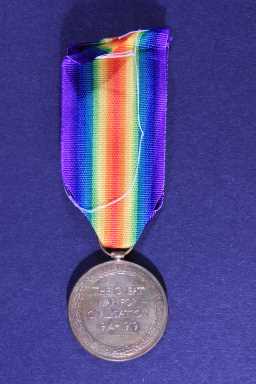 Victory Medal (1914-18) - 5-2367 PTE. W. PINDER. DURH.L.