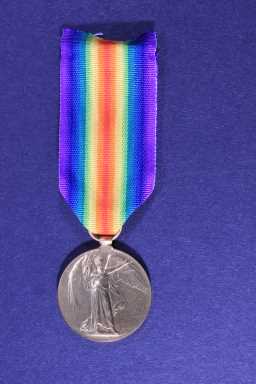 Victory Medal (1914-18) - 10963 SJT. I. PLEWS. D.L.I.