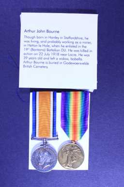 Victory Medal (1914-18) - 36145 PTE. A.J. BOURNE. DURH.L