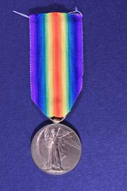 Victory Medal (1914-18) - CAPT. R. MAUCHLEN