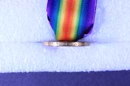 Victory Medal (1914-18) - CAPT. R. MAUCHLEN