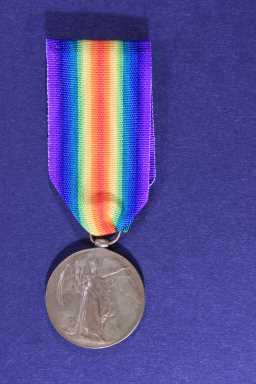 Victory Medal (1914-18) - 38881 CPL. S. TAYLOR. DURH.L.I