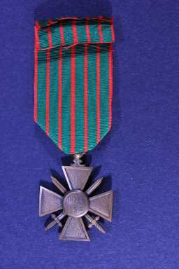 Croix De Guerre (France) - MAJOR F.G. MAUGHAN