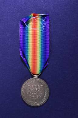 Victory Medal (1914-18) - LIEUT. J. THOMPSON-HOPPER