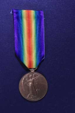 Victory Medal (1914-18) - 323019 W.O.CL.2. J.F. ATKINSON
