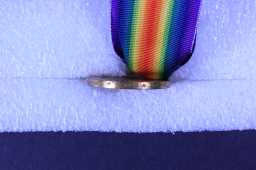 Victory Medal (1914-18) - 20-142 W.O.CL.2. J.W. SHERRIFF