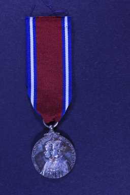 Silver Jubilee Medal (1935) - 4440691 WO.CL.11. D. SPENCER (