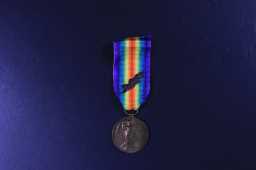 Victory Medal (1914-18) - CAPT. E. DRYDEN.