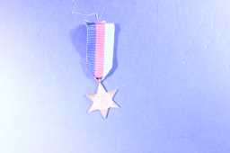 1939-45 Star - 4445639 W.O. CL 1 R. ARMSTRONG