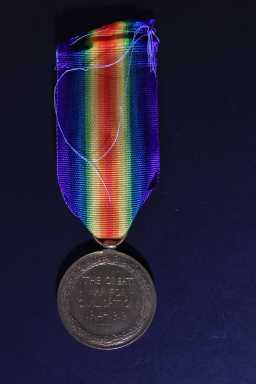 Victory Medal (1914-18) - Q.M. & CAPT. S. SNOW.