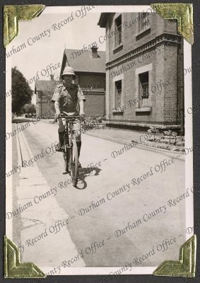 ref: D/DLI 7/82/1(103)