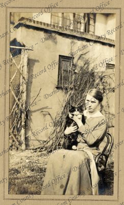 ref: D/DLI 7/951/9(33)