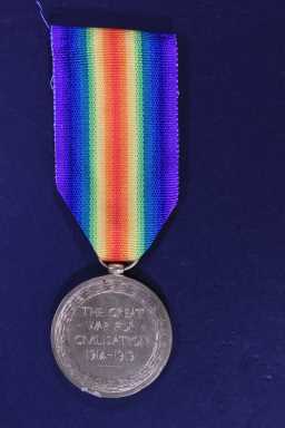 Victory Medal (1914-18) - 18-200 PTE. F. WALKER. DURH.L.
