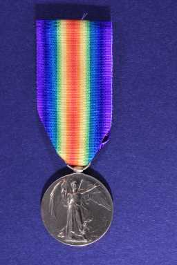 Victory Medal (1914-18) - 14943 SJT. W.H. ANDERSON. DURH
