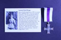 Military Cross - CAPTAIN L.S. BRIGGS THE D.L.I.