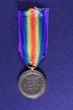Victory Medal (1914-18) - CAPT. C.S. HERBERT.