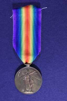 Victory Medal (1914-18) - 2.LIEUT. G.W. TUCKER.