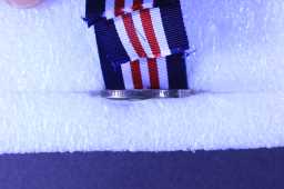 Military Medal - 1215 PTE.-A.L.CPL.- E.C. BELL.