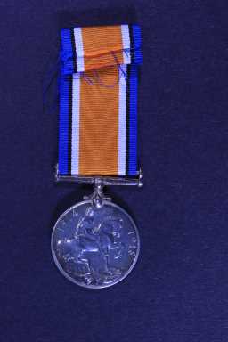 British War Medal (1914-20) - 2612 PTE. J.W. HOLLAND. D.L.I