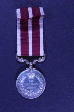 Military Medal - 32160 SGT: G. HOLBORN. 15/DURH