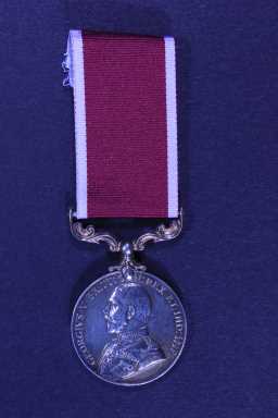 Long Service & Good Conduct - 4435159 W.O.CL.11. J.H. CREBER