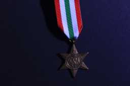 Italy Star (1943-45) - 4079390 PTE. E.A. BARNES (UNNA