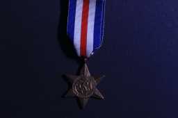 France & Germany Star (1944-45 - 4079390 PTE. E.A. BARNES (UNNA