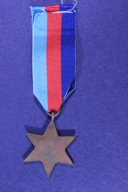 1939-45 Star - 4457717 PTE W J ROBERTS DURH L