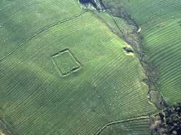 Aerial vierw of the Roman period farmstead at Coldwell. Photo © Tim Gates.