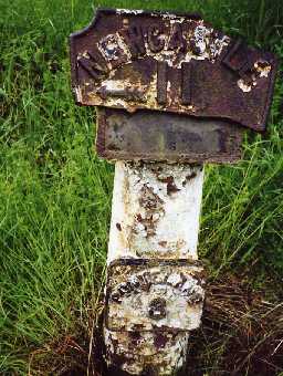 Milepost at Westgate, near The Waggon Inn. Photo by I Davison.