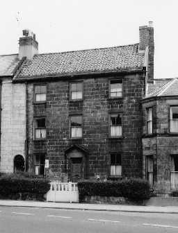 No.8 Bondgate Without, Alnwick. Photo Northumberland County Council, 1971.