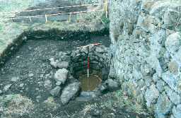 Jenny Bell's Well during excavation in 1996. Photo by The Archaeological Practice.