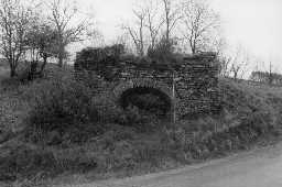 Farney Side lime kiln. Photo by Lancaster University Archaeological Unit. Farney Side lime kiln. Photo by Lancaster University Archaeological Unit.