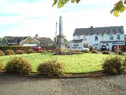 War Memorial, The Avenue, Greencroft © DCC 04.11.2009