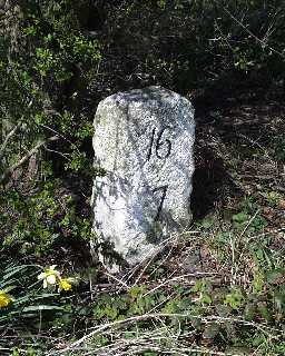 Milestone, B6296, SW of Broadwood Cottages 2003