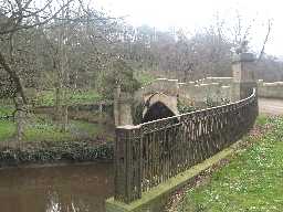 Lamb Bridge 2005