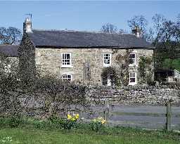 Bradley Burn Farmhouse 2004