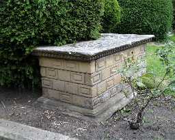 Aisley Tomb  2003