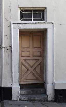 32  Church Street, Durham - door detail 2000