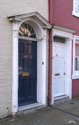 200 Gilesgate (& 201) - doorways 2004