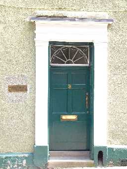 3 North Bailey, Durham - doorway 2005